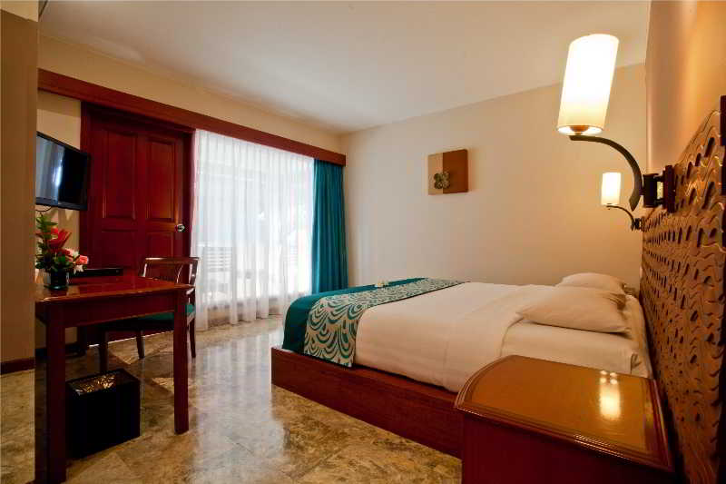 Room thumbnail 32