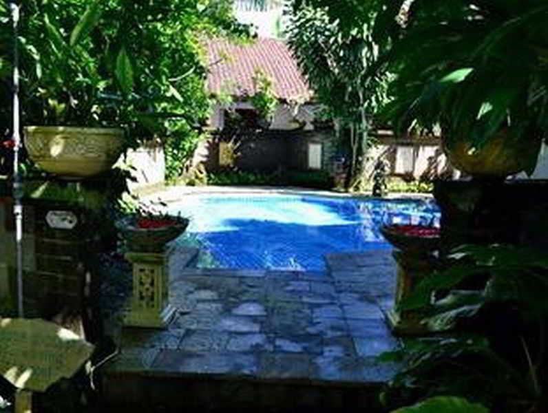 Pool thumbnail 11