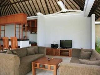 Room thumbnail 2