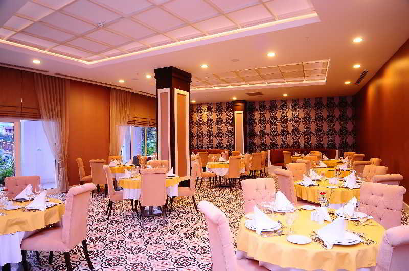 Restaurant
 di Side Prenses