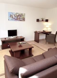 Room
 di Park & Suites Village Six Fours les Plages
