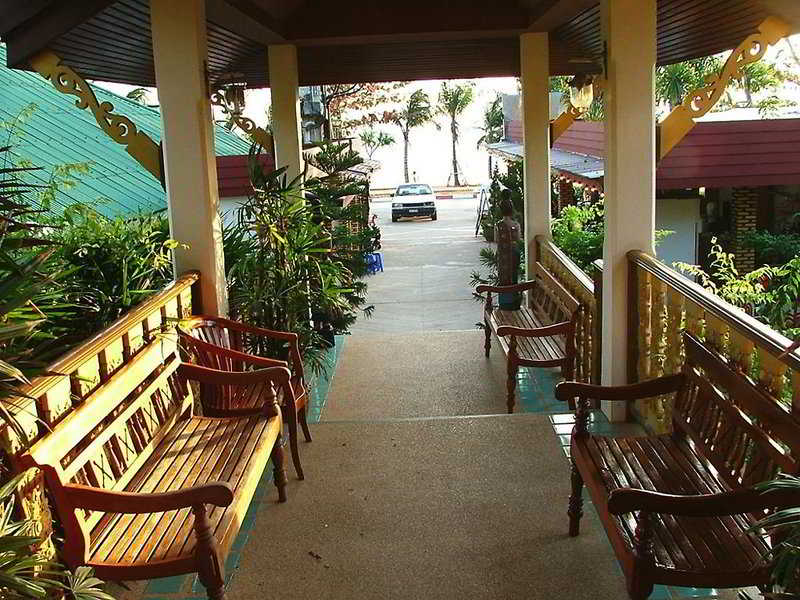 Ao Nang Seafront Thai Resort
