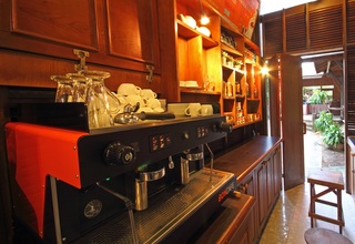 Restaurant thumbnail 3