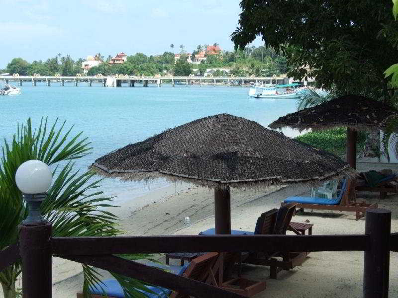 Beach thumbnail 9