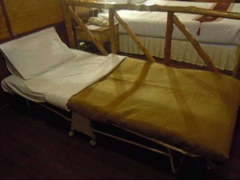 Room thumbnail 4