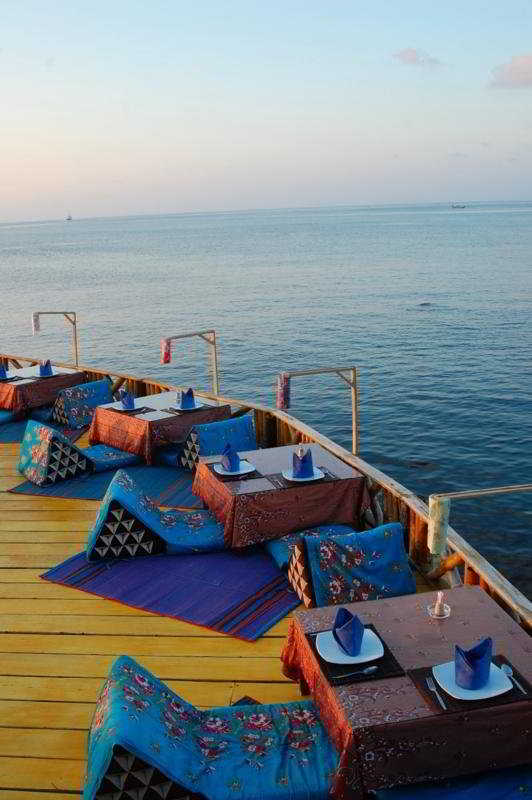 Restaurant
 di Charm Churee Village Rustic Dive Resort & Spa