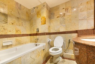 Room thumbnail 7