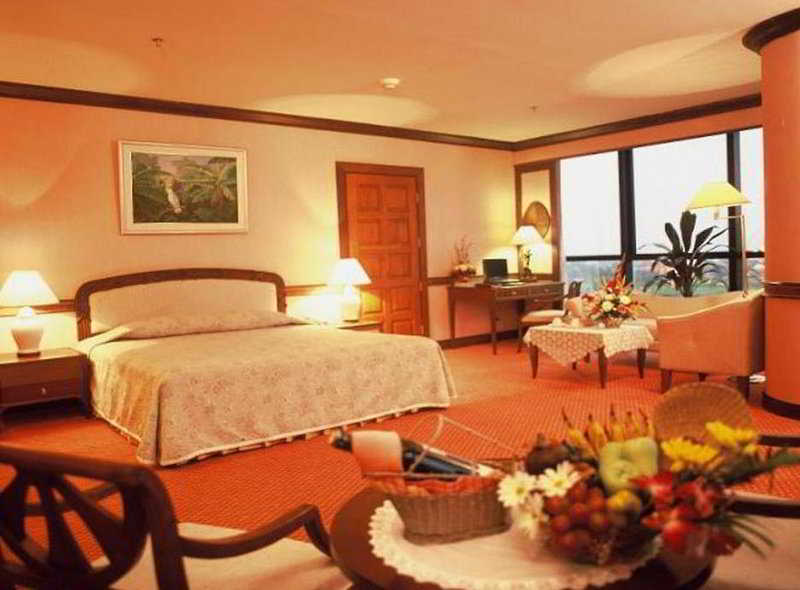 Room thumbnail 2