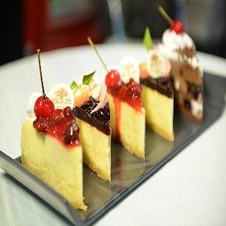 Restaurant thumbnail 30