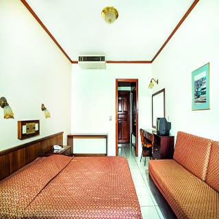 Room Room