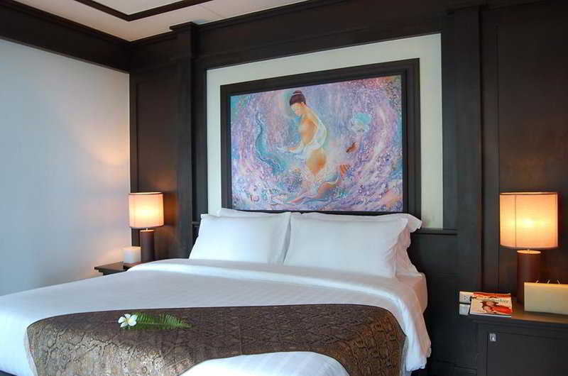 Room thumbnail 2