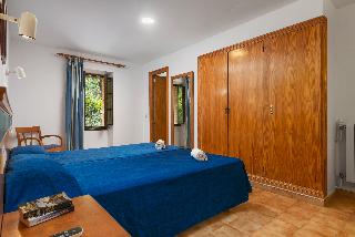 Room Room