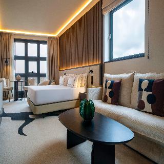 Room Room