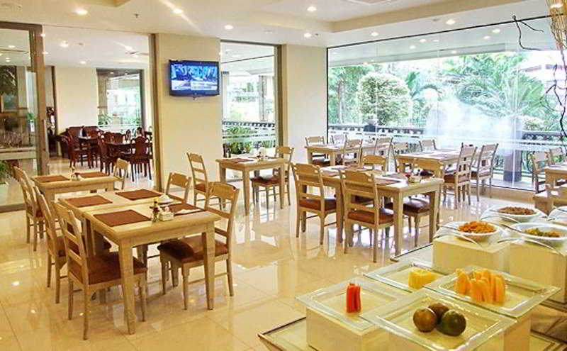 Restaurant
 di Royal Suite Residences, Bangkok
