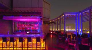 Radisson Blu Hotel, Dubai Media City - Bar