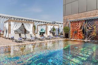 Radisson Blu Hotel, Dubai Media City - Pool