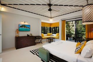 Room thumbnail 90