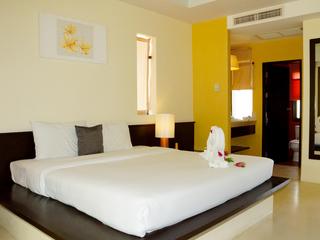 Room thumbnail 7
