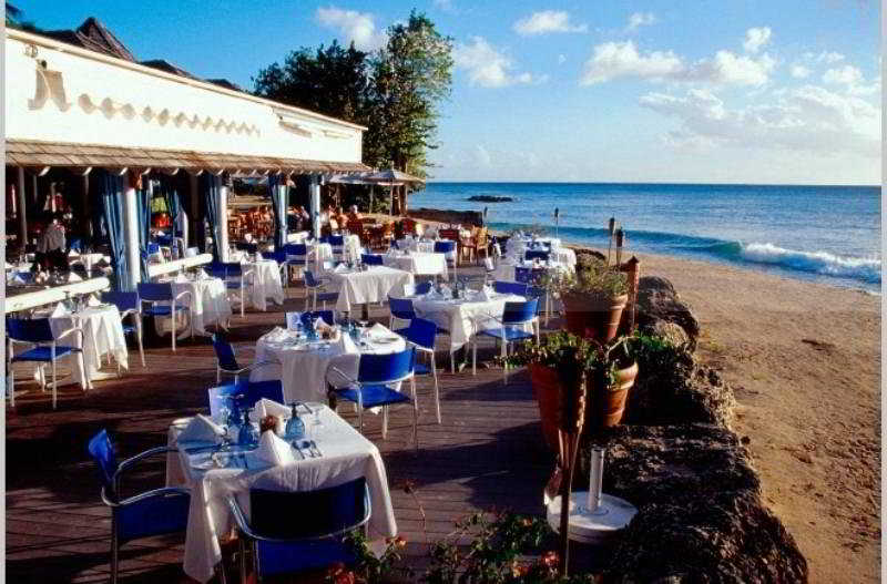 Almond Beach Resort - Restaurant