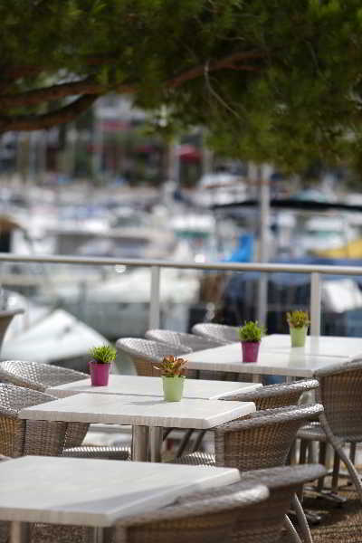 Terrace
 di Inter-Hotel Neptune Montpellier 