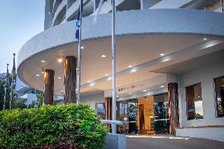 DoubleTree by Hilton Hotel Cairns