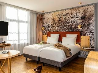 Room Room