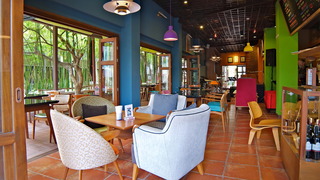 Bar thumbnail 5