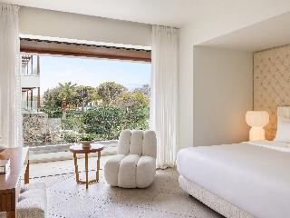 Amirandes, A Resort to Live