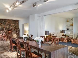 Room Room