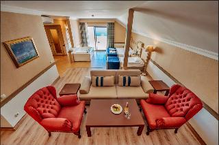 Suite With Terrace