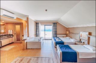 Suite With Terrace