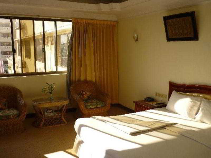 Room thumbnail 1