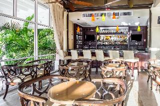 Comfort Suites Paradise Island