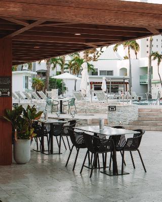 Restaurant
 di The Mill Resort & Suites