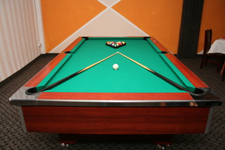 Sports and Entertainment
 di Denisa Otopeni