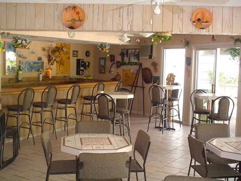 Bar thumbnail 4