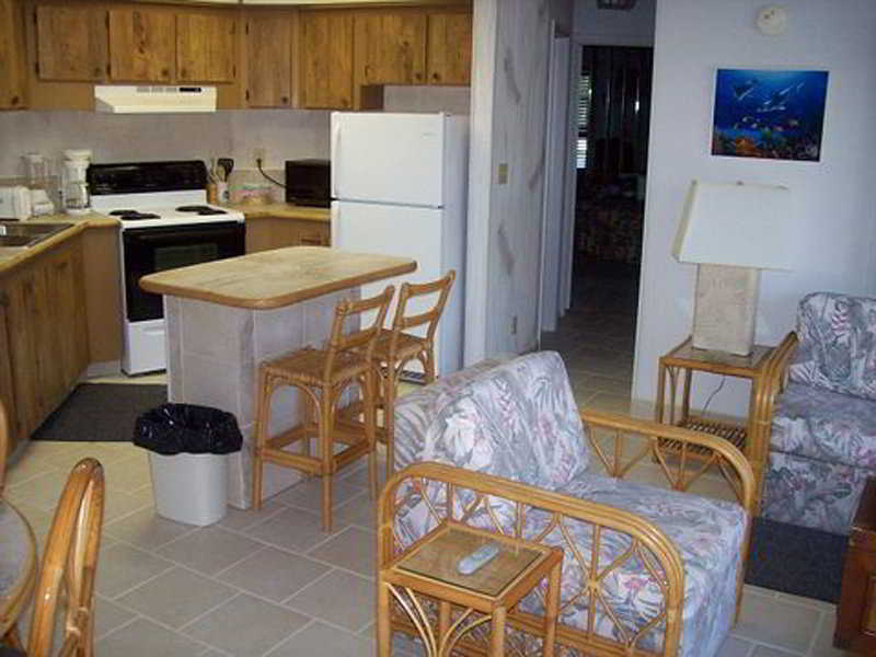 Room thumbnail 6