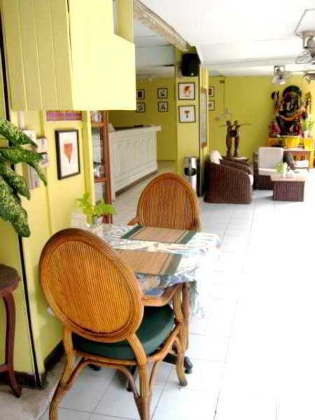 Restaurant thumbnail 13