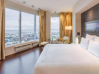 Grand Room Harbour View