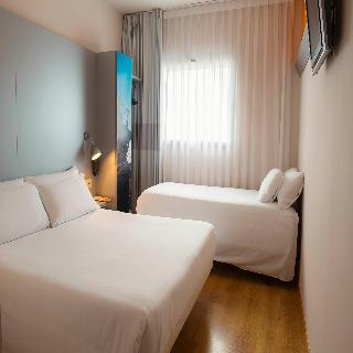 Room
 di Sidorme Figueres