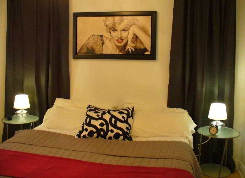 Room
 di Celebrities Hotel Montreal Downtown