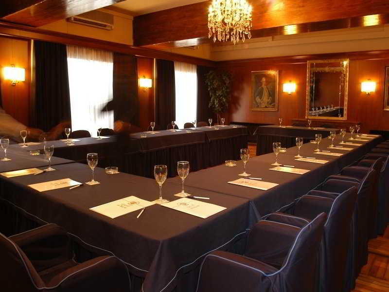 Conferences
 di Castell de Mata