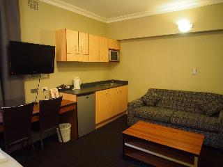 General view thumbnail 8