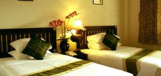Room thumbnail 3