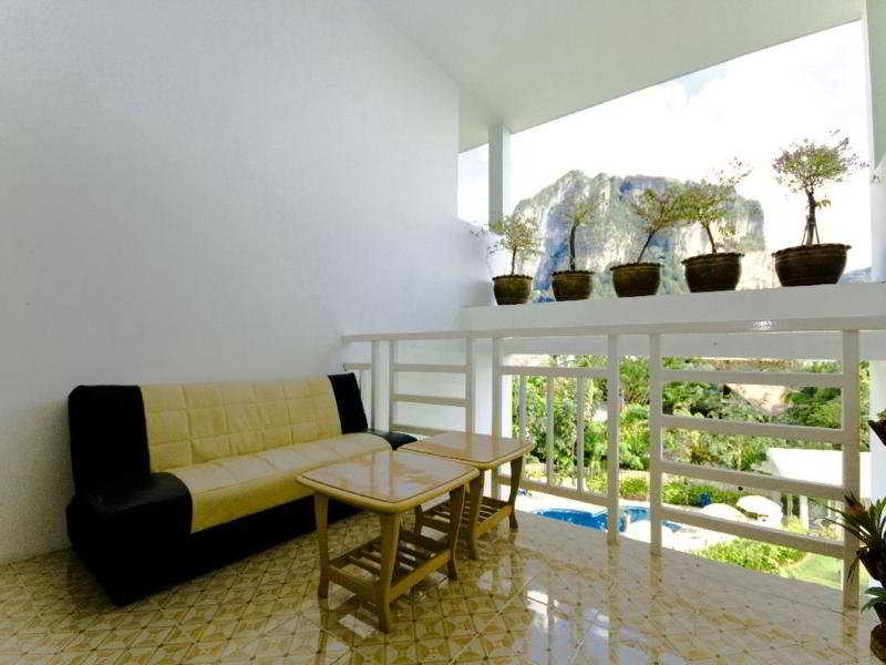 General view thumbnail 11