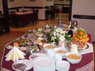 Restaurant
 di Kolonna Hotel Brigita