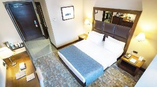CORNER SUITE DOUBLE