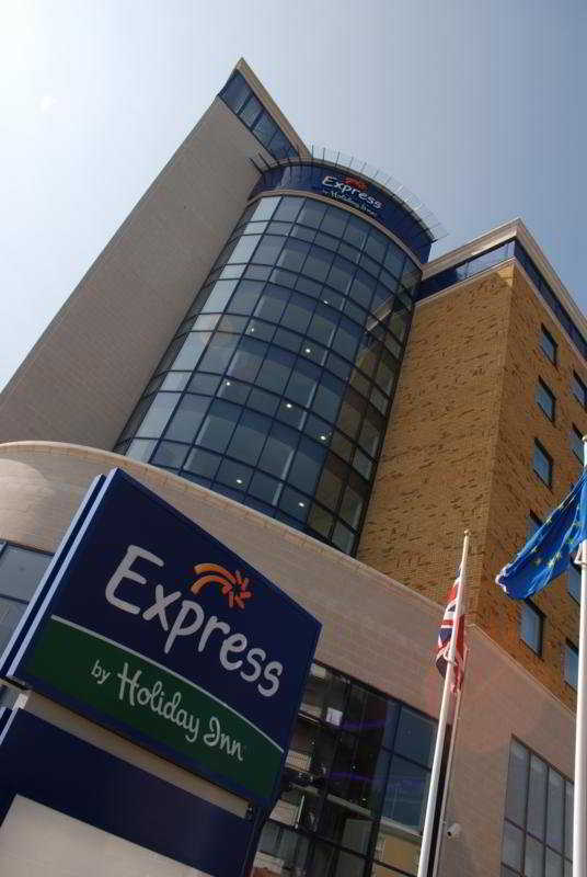 General view
 di Holiday Inn Express London Newbury Park