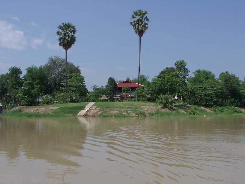 UTHAI RIVER LAKE RESORT