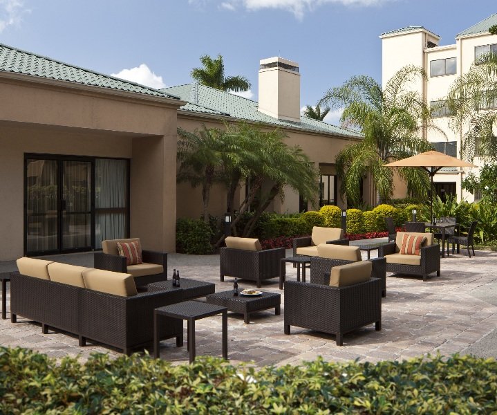 Terrace
 di Courtyard by Marriott Miami Airport West